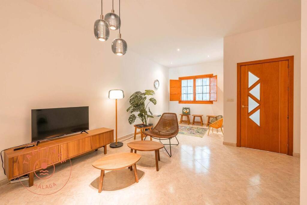 Spacious Home With Lovely Garden - Tcm Rincón de la Victoria Exteriör bild